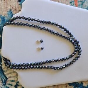 Pearl Necklace & Earring Set